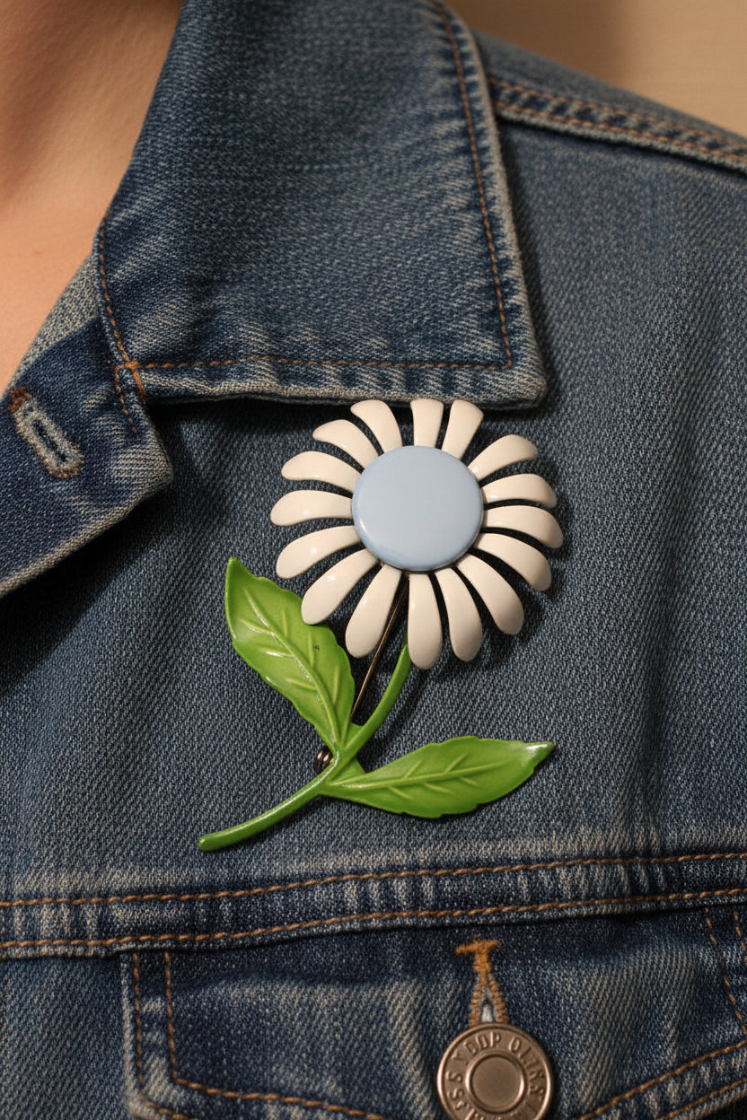 Vintage 1960s Blue Daisy Metal Brooch