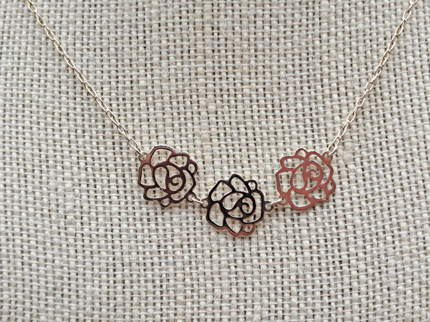 Vintage Sterling Silver Three Cut Out Roses Necklace