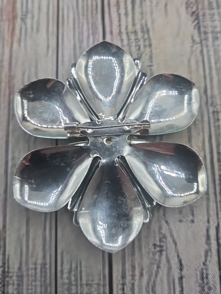 Vintage Enamel Flower metal greens with rhinestone