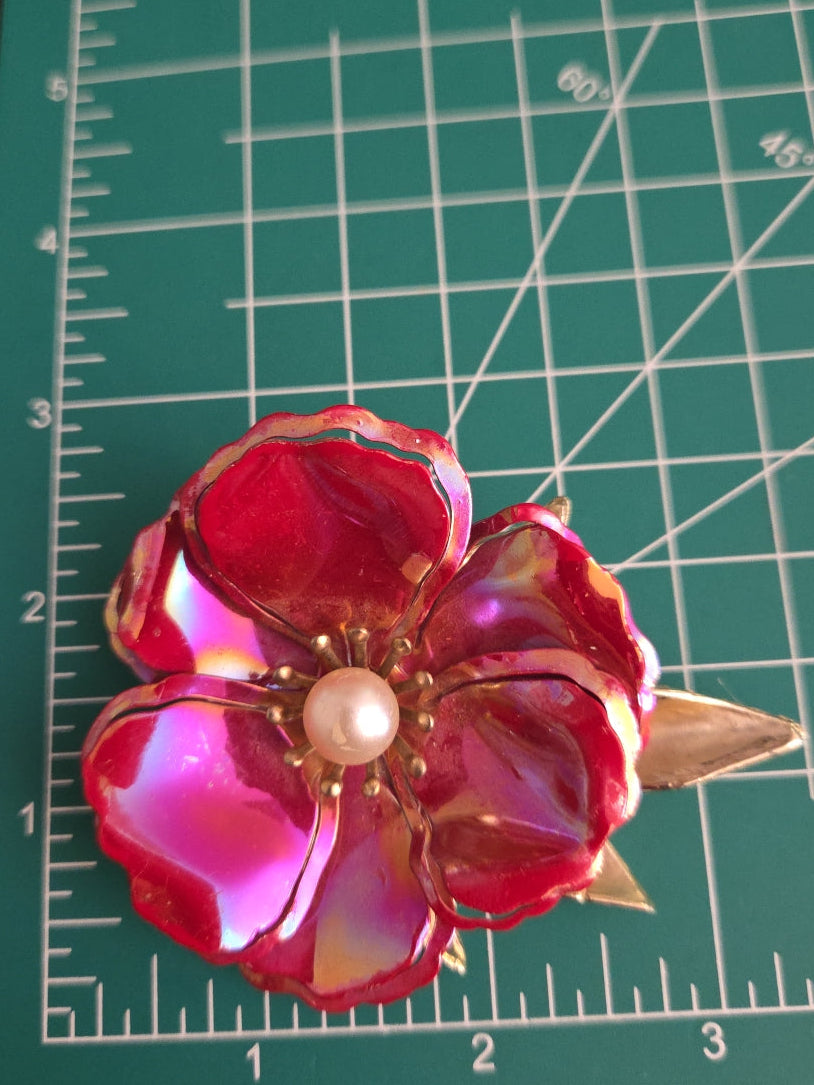 Vintage hot pink pearl center metal flower