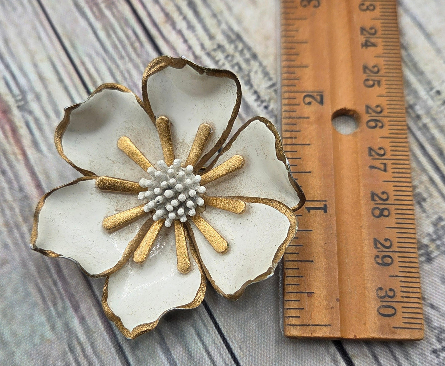 Vintage White & Gold Dogwood Flower Brooch