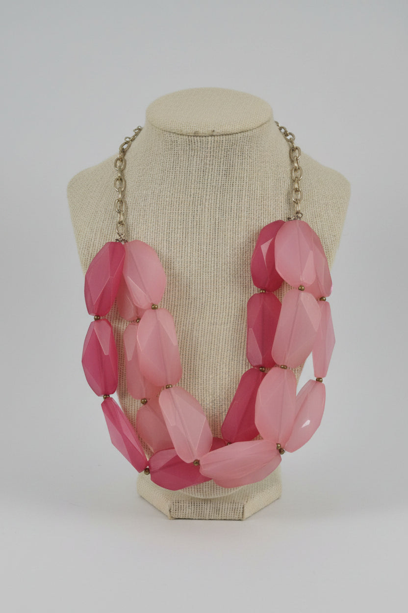 Vintage pink Chunky 1980's Beaded Necklace