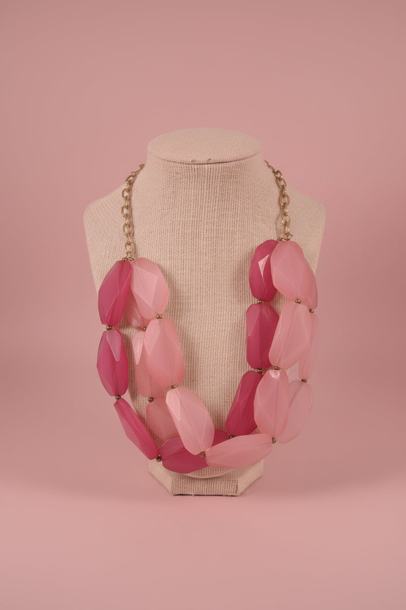 Vintage pink Chunky 1980's Beaded Necklace